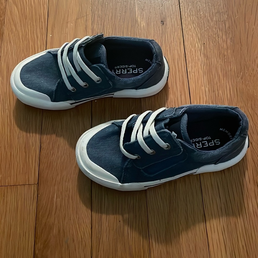 Sperry sneakers. Size 9m.